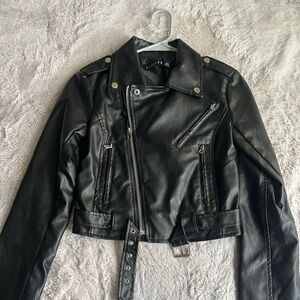 Beautiful Black Leather Women's Jacket